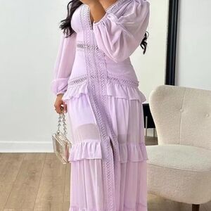 Elegant Lavender Lace Maxi Dress